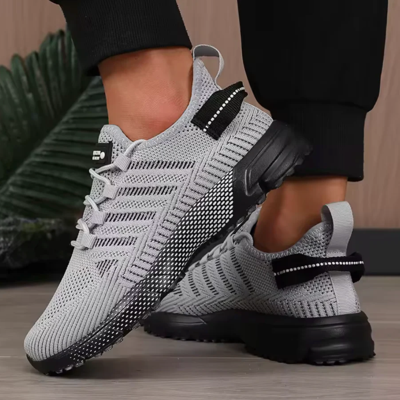 Stride Easy Sneakers